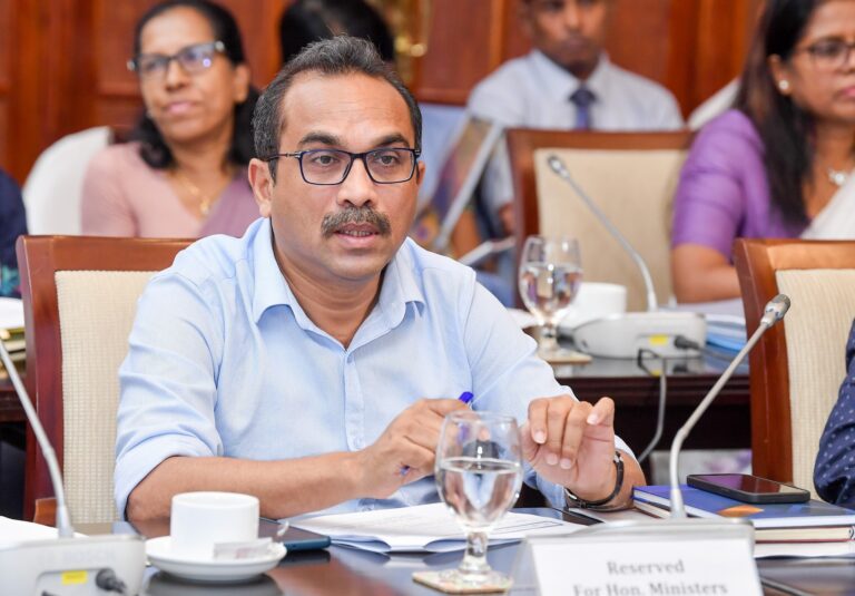 அமைச்சர் பிமலின் அதிரடி ஆக்ஷன்!