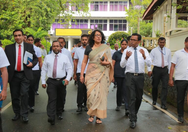 உயர்தர மாணவர்கள் குறித்து ஆராயவேண்டும்!