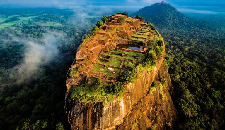 முதலிடத்தில் நம்ம நாட்டு சீகிரியா!