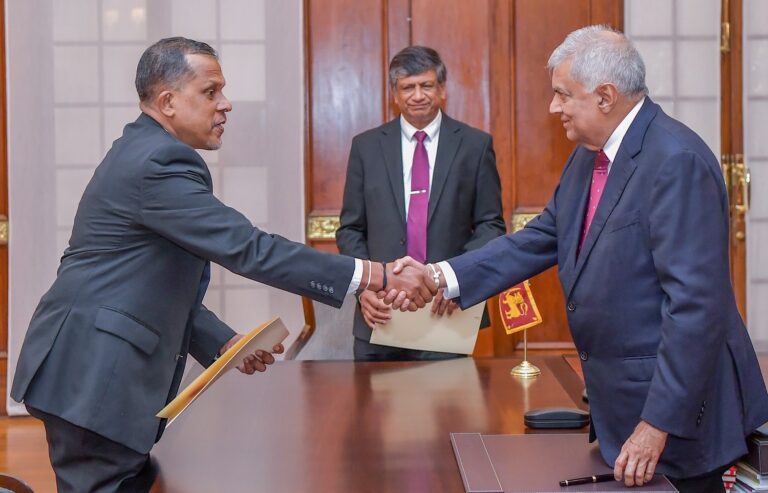 சட்டமா அதிபரின் பதவிக்கு ஆபத்து?