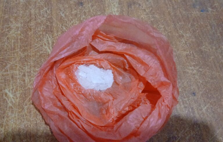 ஐஸ் போதை பொருட்களுடன் கப்ரக வாகனம் பறி முதல்!