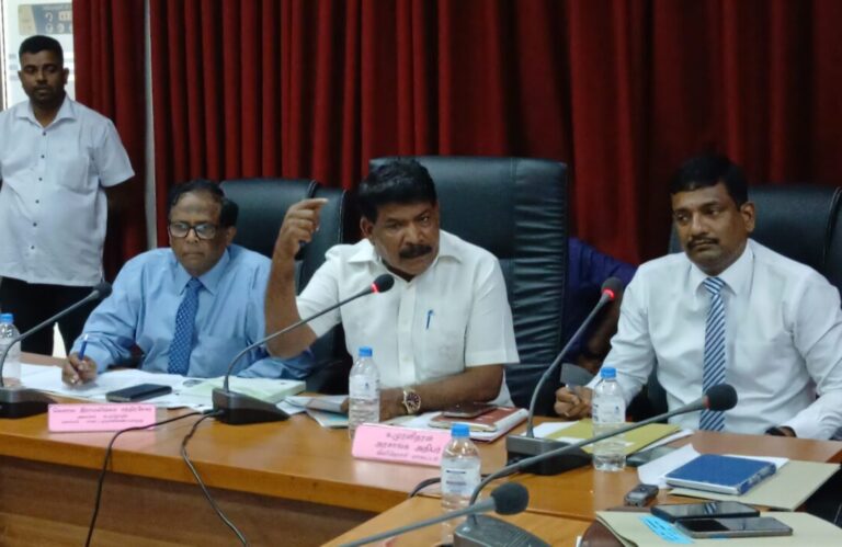 கிளிநொச்சியில் மாவட்ட ஒருங்கிணைப்புக் குழுக் கூட்டம்!