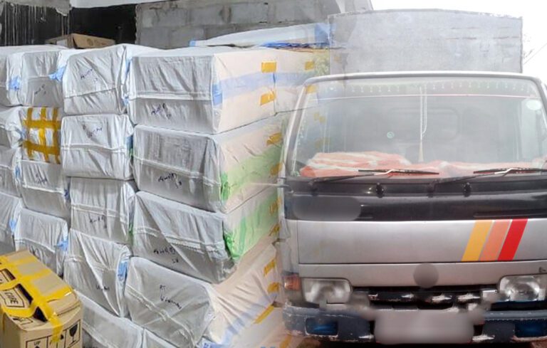 சிக்கிய 2554 கிலோ பீடி இலைகள்!