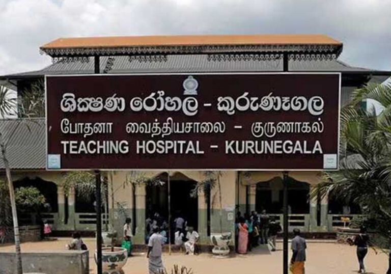 மாணவனை கொன்ற அதே பாடசாலை மாணவர்கள்!