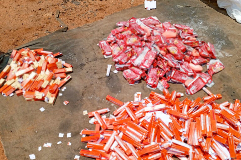 மன்னாரில் சிக்கிய கடத்தல் பொருட்கள்!