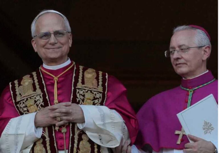 புதிய பாப்பரசர் தெரிவு!