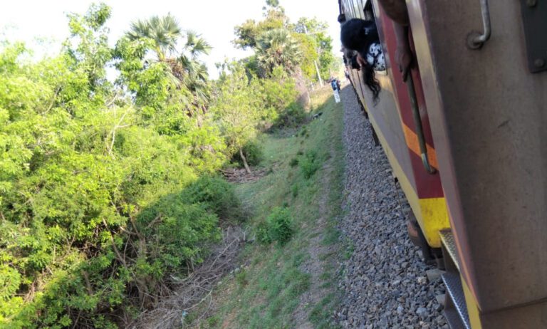 மதுரங்குளி ரயில் விபத்தில் இராணுவ சிப்பாய் உயிரிழப்பு!