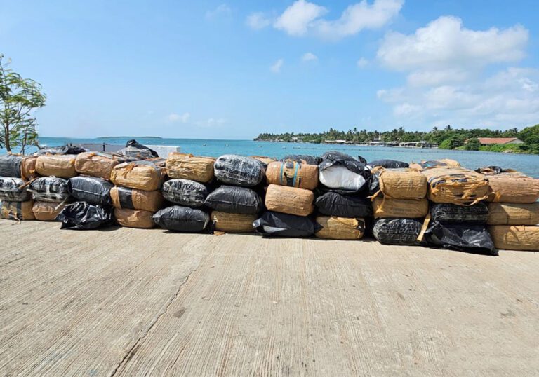 அடுத்தடுத்து சிக்கிய கடத்தல் பீடி இலைகள்!