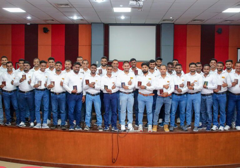 இஸ்ரேல் செல்லும் 413 இலங்கை இளைஞர்கள்!