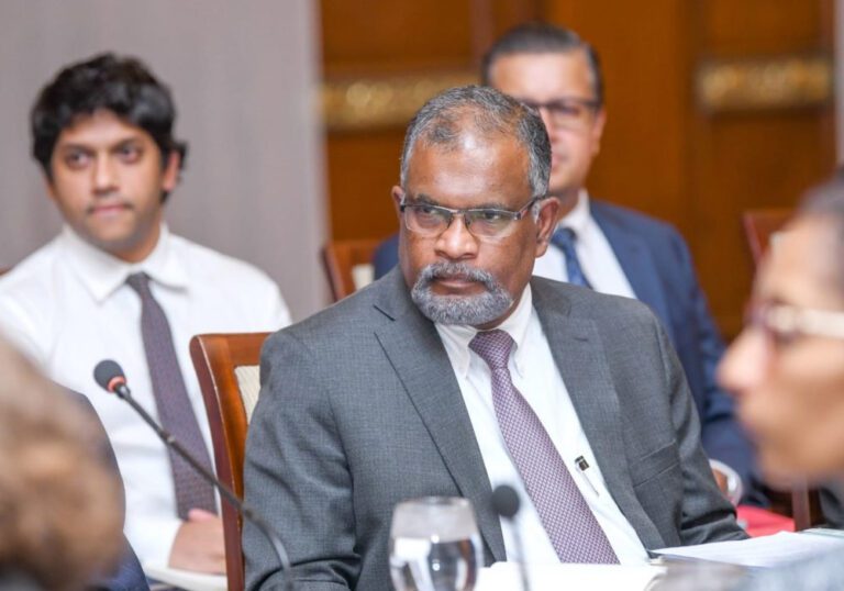 விடைபெறும் நிதியமைச்சின் செயலாளர்!