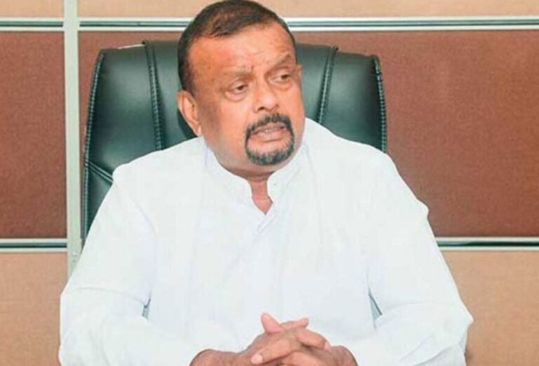 முன்னாள் அமைச்சர் கைது!