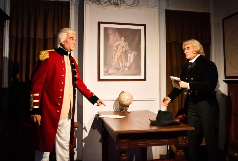 மெழுகு அருங்காட்சியகம் திறந்துவைப்பு!