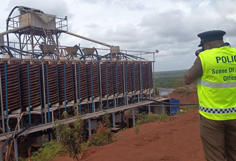 பூதாகரமாக மாறியுள்ள புத்தளம் இல்மனைட் விவகாரம்!