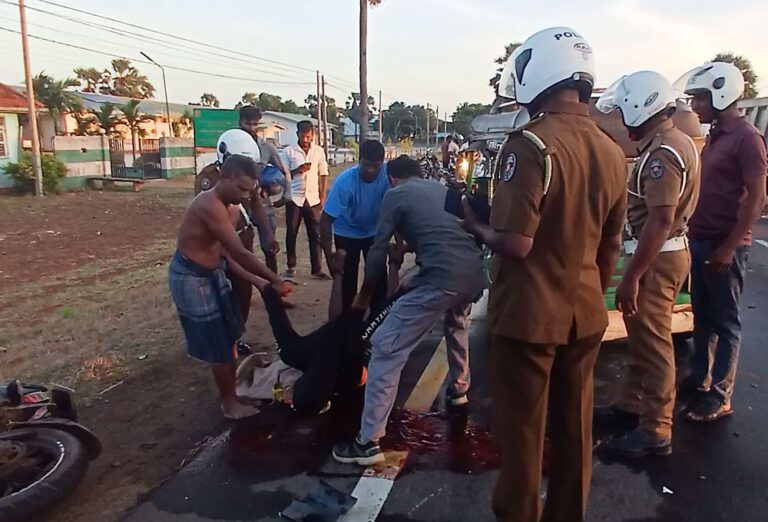 கிளிநொச்சி A9 வீதியில் கோர விபத்து – இருவர் பலி!