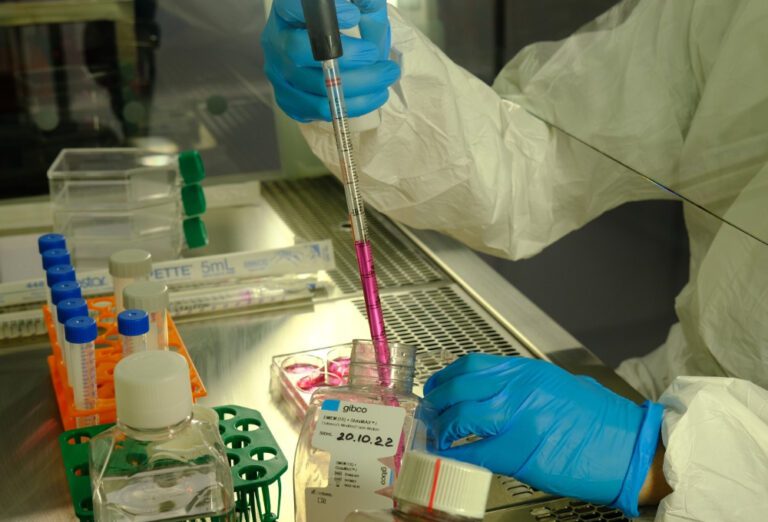 அறிமுகமாகிறது புற்றுநோய் தடுப்பூசி!