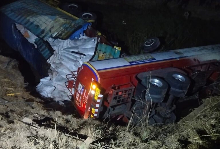 அதிவேக வீதியில் இடம்பெற்ற படுபயங்கர விபத்து!