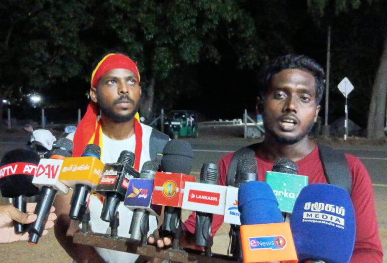 மன்னார் காற்றாலைக்கு எதிர்ப்பு தெரிவித்து நடைபவனி!