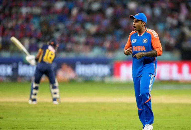 சூர்யகுமாருக்கு 30% அபராதம் விதித்த ஐசிசி!