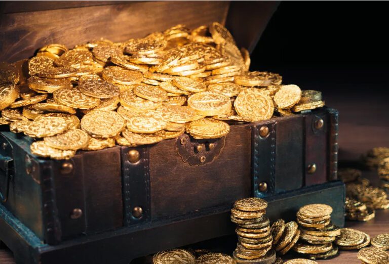 புதையல் தோண்டுவதற்காக புதைத்த நகைகள் மாயம்!