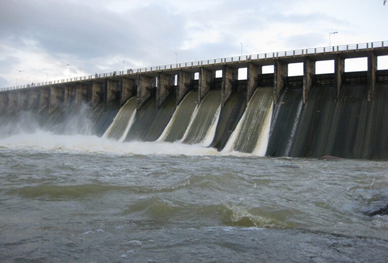 புத்தளம் நீர்த்தேக்கங்களில் மேலும் திறக்கப்பட்ட வான்கதவுகள்!