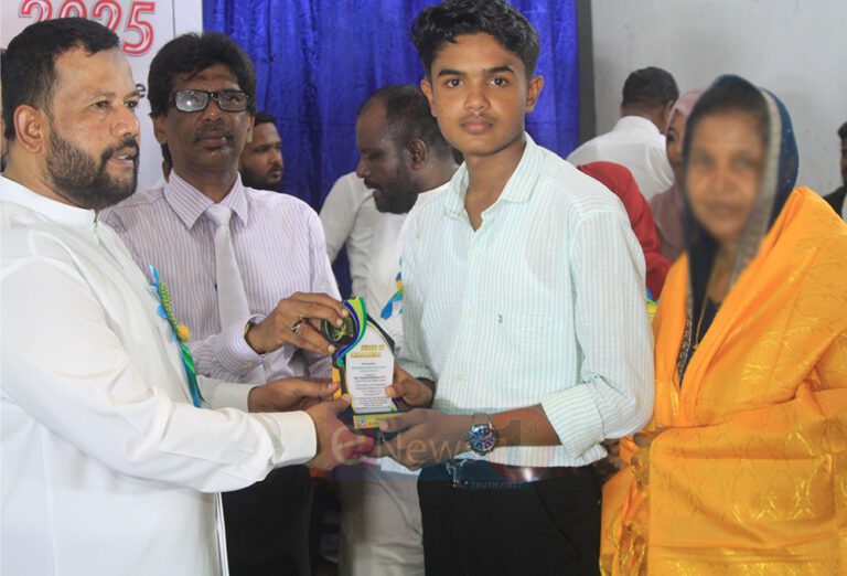 புத்தளம் கல்வி வலய மாணவர்களை கெளரவித்த ACMC கல்விப்பிரிவு!