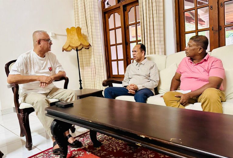 கிழக்கு மாகாண ஆளுநரை சந்தித்த  ஹிஸ்புல்லாஹ் எம்.பி!