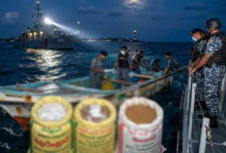 கற்பிட்டி கடற்பரப்பில் பெருமளவில் சிக்கிய போதைப்பொருட்கள்!