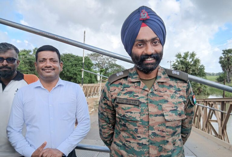 பாலத்தினை புனரமைக்கும் பணியை ஆரம்பித்த இந்திய இராணுவம்!