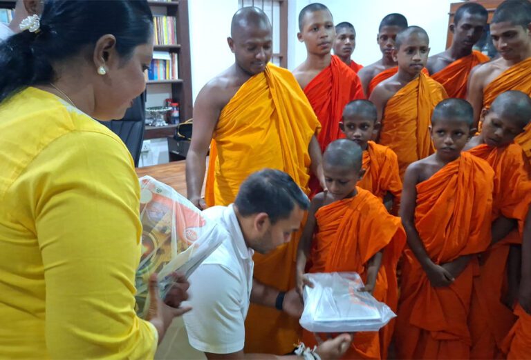 நாட்டில் அரச பயங்கரவாதம் செயல்படுத்தப்படுகிறது!