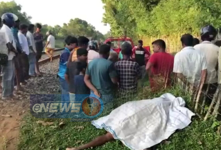 கிளிநொச்சியில் ரயிலுடன் மோதி முதியவர் பரிதாப மரணம்!