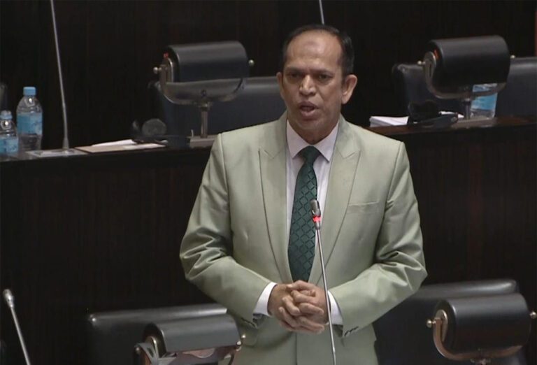 காரமுனை மக்களின் காணிகள் தொடர்பில் ஹிஸ்புல்லாஹ் காட்டம்!