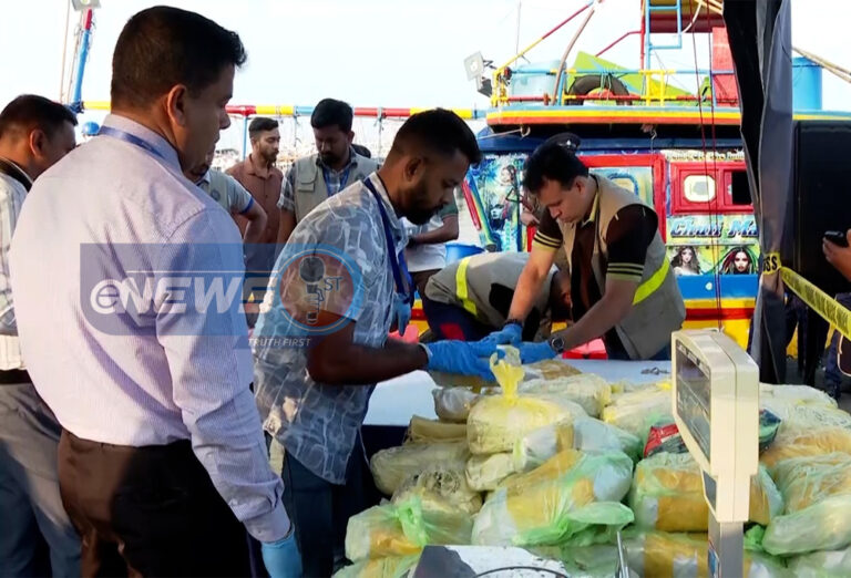 ஆழ்கடலில் பெருமளவான போதைப்பொருளுடன் 11 பேர் கைது!