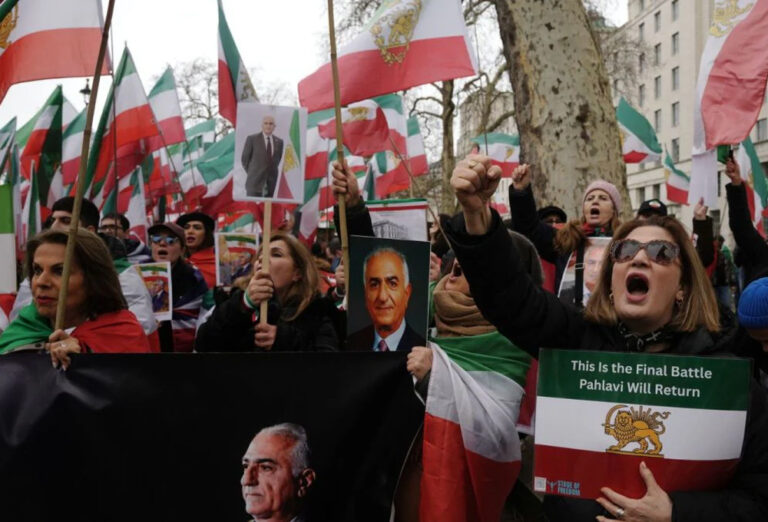 ஈரானில் அரசுக்கு எதிராக வெடித்த மாணவர் போராட்டம் தீவிரம்!