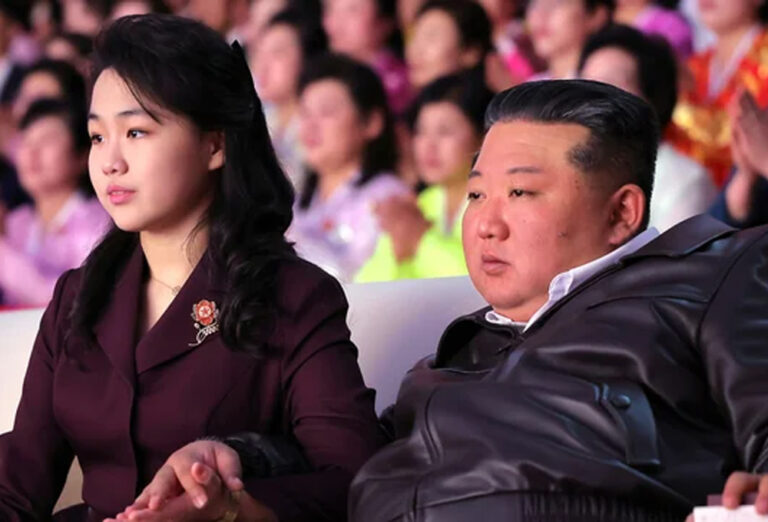 வடகொரியா தேர்தலில் கிம் ஜாங் உன் அபார வெற்றி!