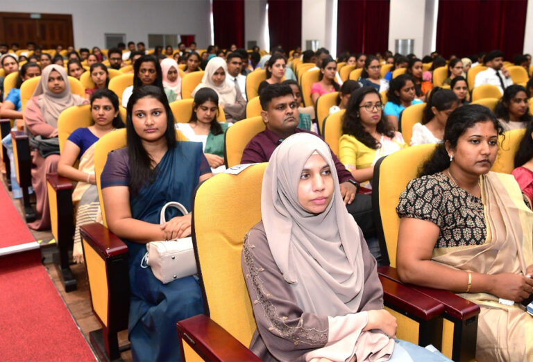 402 ஆயுர்வேத பட்டதாரிகளுக்கு நியமனக் கடிதங்கள் வழங்கல்!