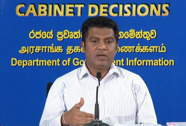 வீதி அபிவிருத்தி அதிகார சபையால் இரு முறை வைப்பிலிடப்பட்ட பணம்!