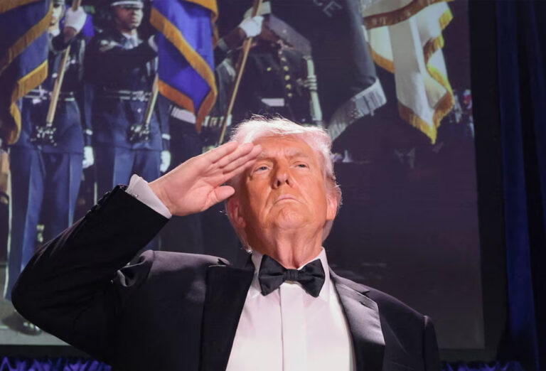 அதிபர் டிரம்ப் பங்கேற்ற நிகழ்ச்சியில் துப்பாக்கிச்சூடு!