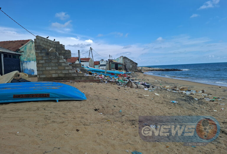 கடல் அரிப்பினால் அழியும் அபாயத்தில் உடப்பு கிராமம்!