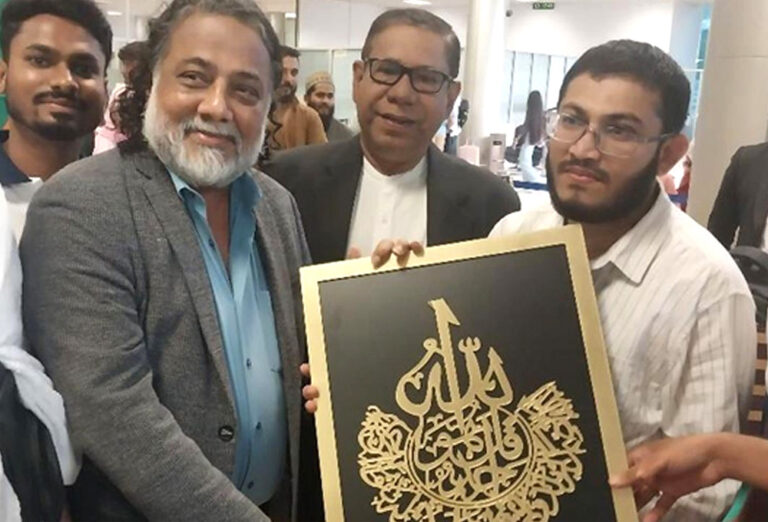 இலங்கையிலிருந்து முதலாவது ஹஜ் குழு நேற்று இரவு ஜித்தா பயணம்!